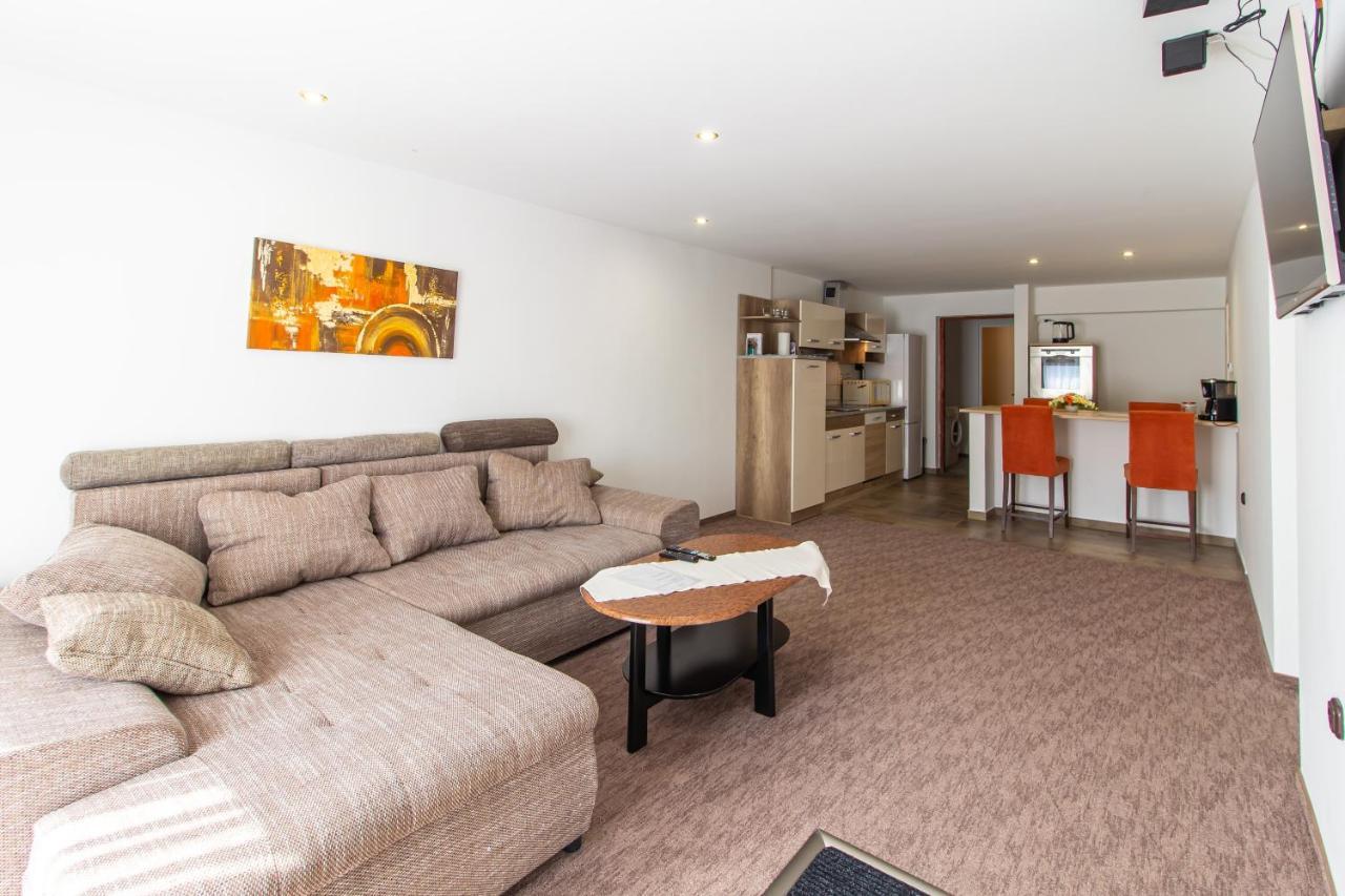 Deli Terasz A Apartman Free Parking, Self-Check-In Anytime Győr Eksteriør bilde