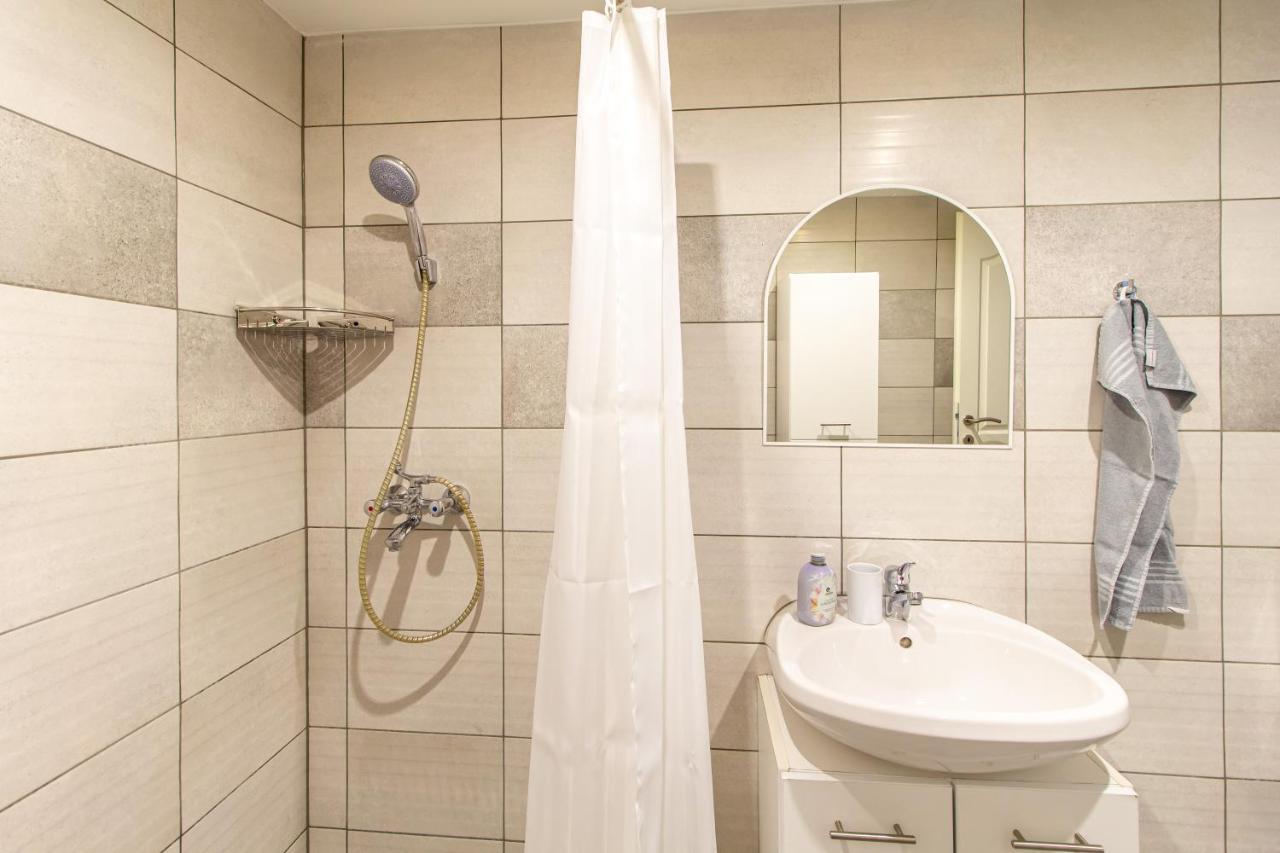 Deli Terasz A Apartman Free Parking, Self-Check-In Anytime Győr Eksteriør bilde